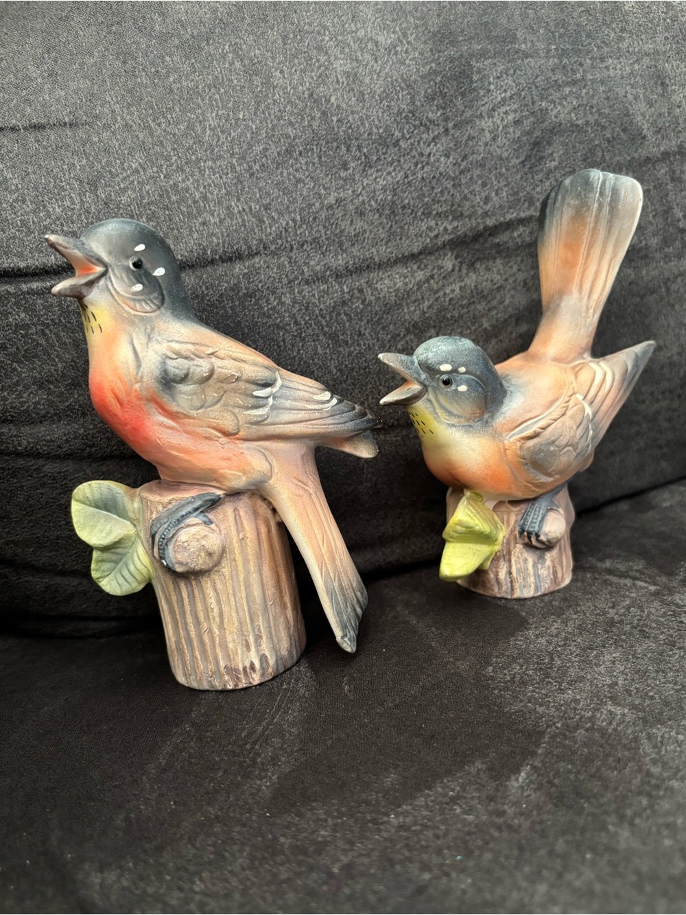 Vintage Japan Lego Ceramic Hand-Painted Bird On Stump Salt & Shaker Set